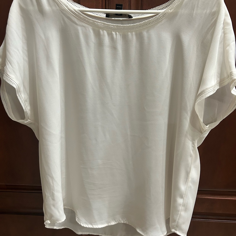 Elegant White Women's Top with Lace Trim